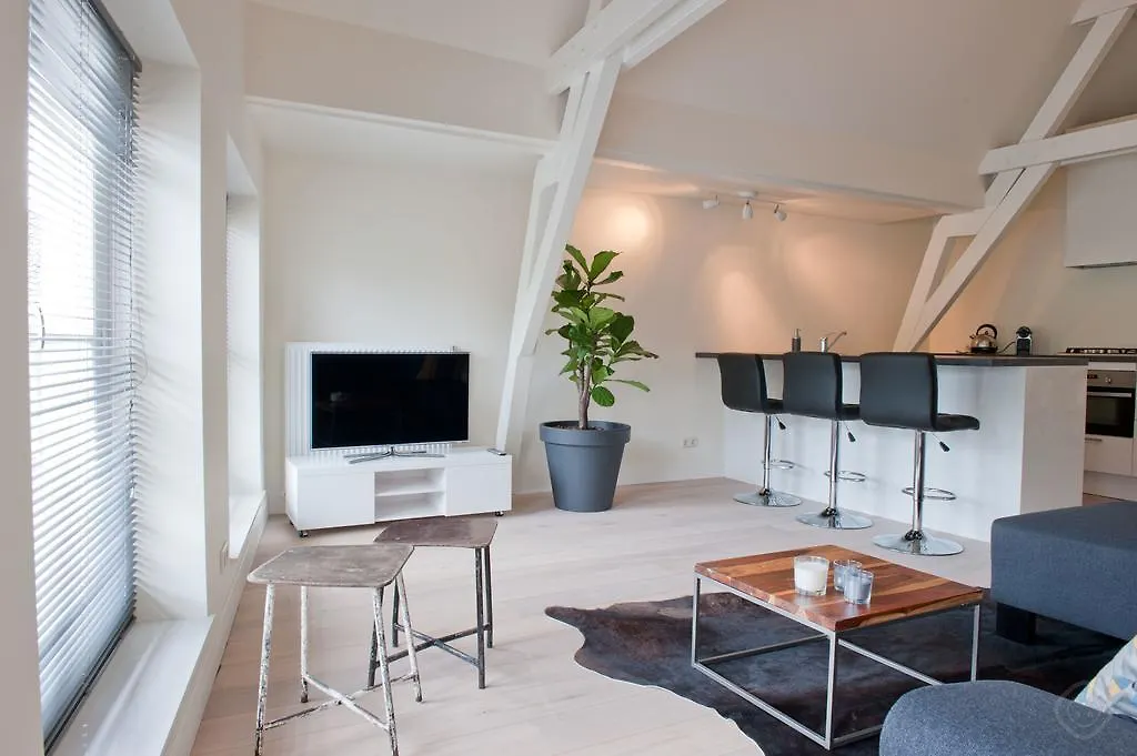 Modern Centre Apartments Haia