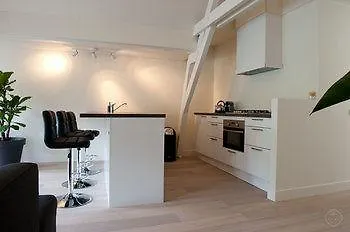Modern Centre Apartments Haia 0*,  Países Baixos