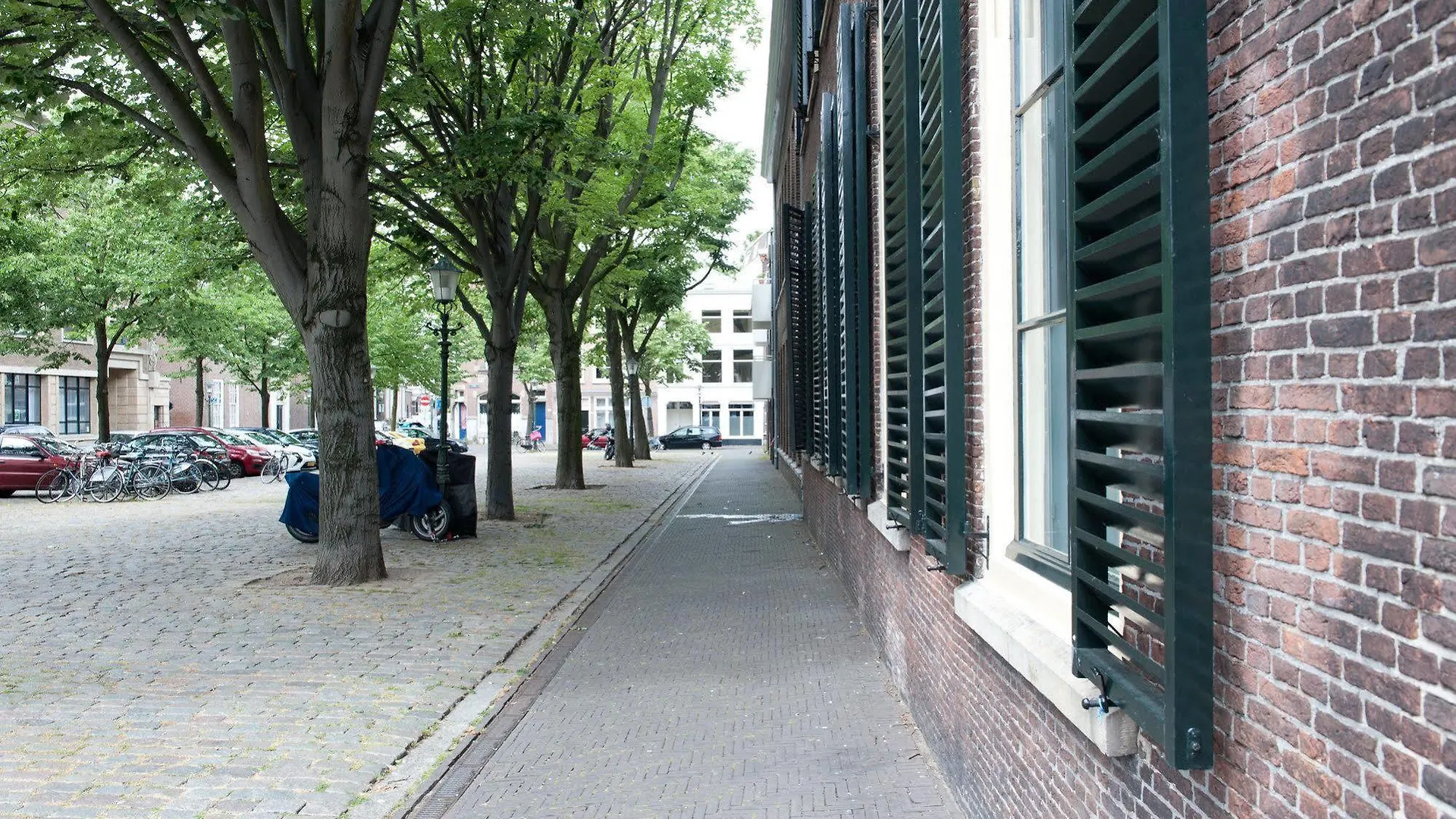 Modern Centre Apartments Haia