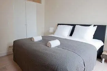 Modern Centre Apartments Haia